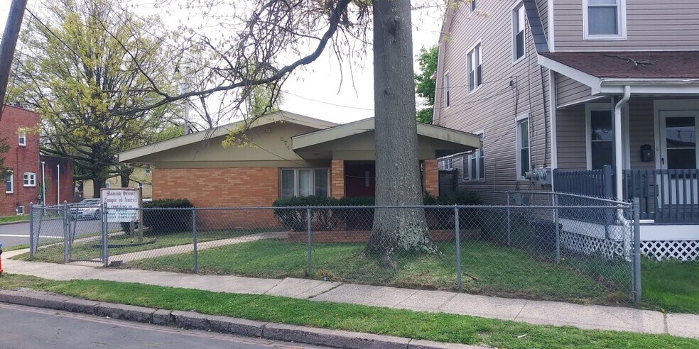 More Photos Of 671 Pennington Ave, Trenton Office For Sale