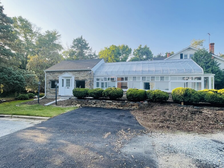 Primary Photo Of 9066 Baltimore Ave, College Park Storefront Retail Residential For Lease