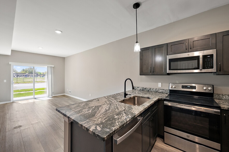 More Photos Of 1241-1251 E Woodward Heights Blvd, Hazel Park Apartments For Sale