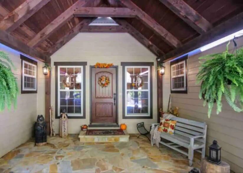 More Photos Of 2003 Bend of the Riv, Hiawassee Specialty For Sale