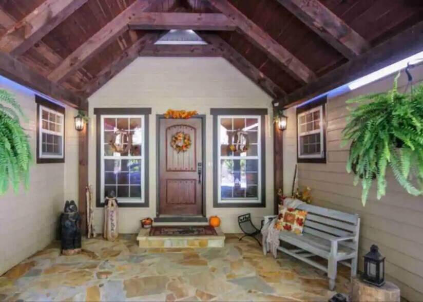 More Photos Of 2003 Bend of the Riv, Hiawassee Lodge Meeting Hall For Sale