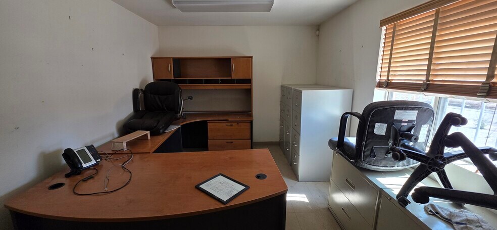 More Photos Of 215 Bryant st, Mesquite Industrial For Sale