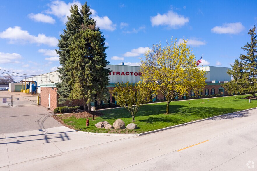 More Photos Of 36555 Amrhein Rd, Livonia Manufacturing For Sale