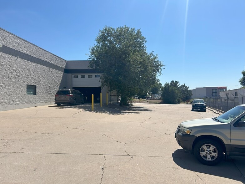 More Photos Of 6060 W 59th Ave, Arvada Warehouse For Sale