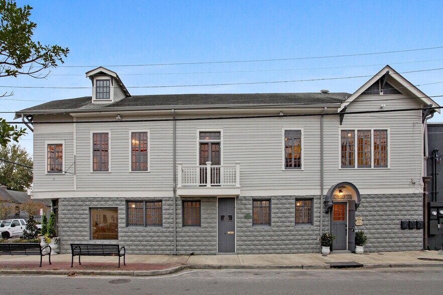More Photos Of 8500 Oak St, New Orleans Storefront Retail Office For Sale