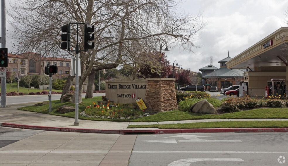 More Photos Of 1562-1570 Constitution Blvd, Salinas General Retail For Sale