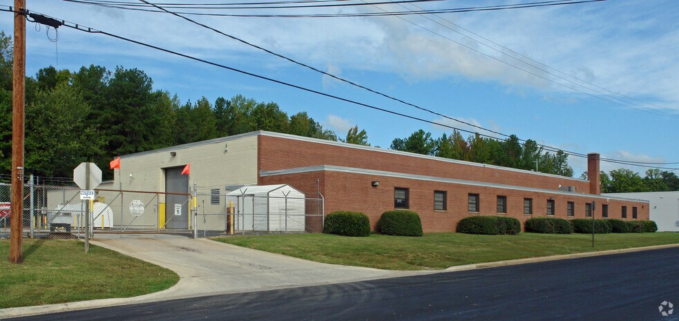 More Photos Of 2412 Grenoble Rd, Richmond Distribution For Lease