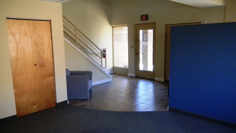 More Photos Of 849 Quince Orchard Blvd, Gaithersburg Medical For Lease