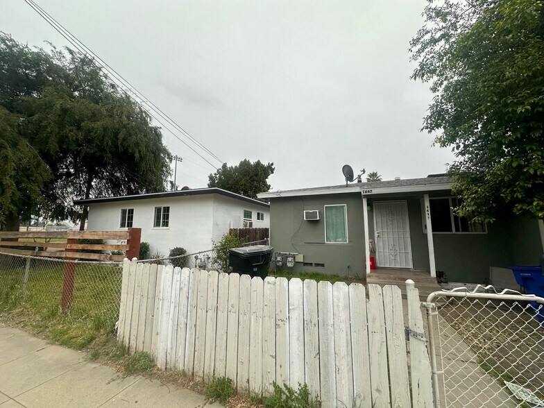 More Photos Of 695 W 17th St, San Bernardino Apartments For Sale
