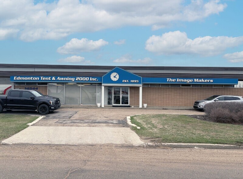 More Photos Of 14640 115th Ave NW, Edmonton Showroom For Sale