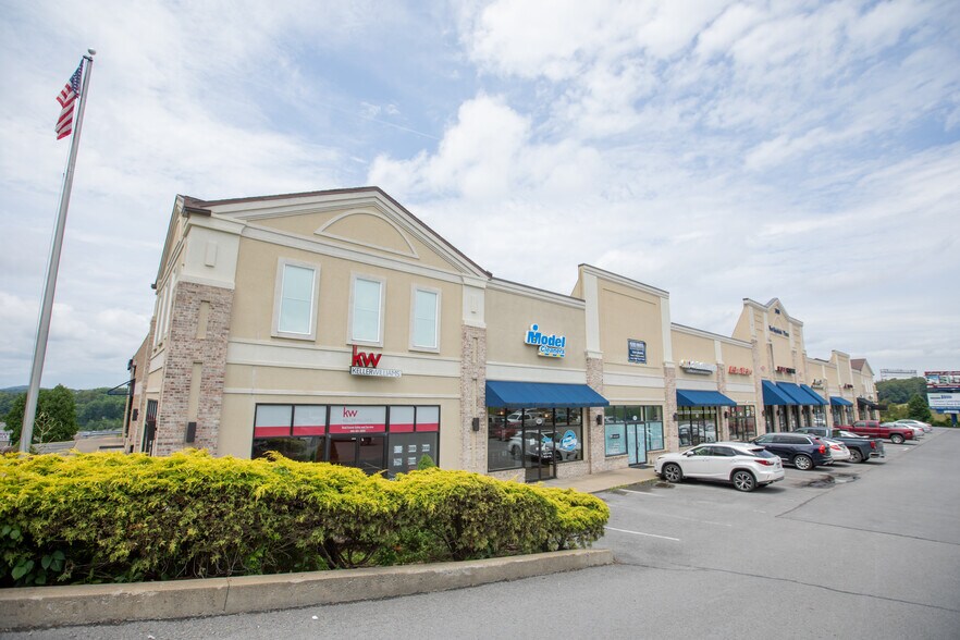 More Photos Of Northpointe Plz, Morgantown General Retail For Lease