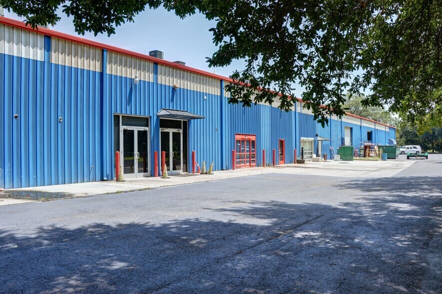 More Photos Of 505 US Highway 80 W, Pooler Service For Lease