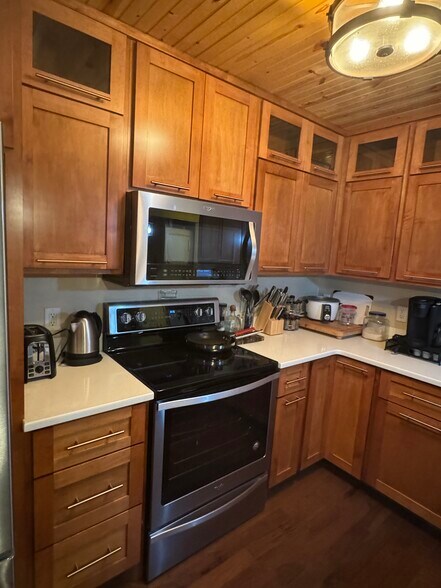 More Photos Of 2229 Bradford Hicks Dr, Livingston Auto Dealership For Sale