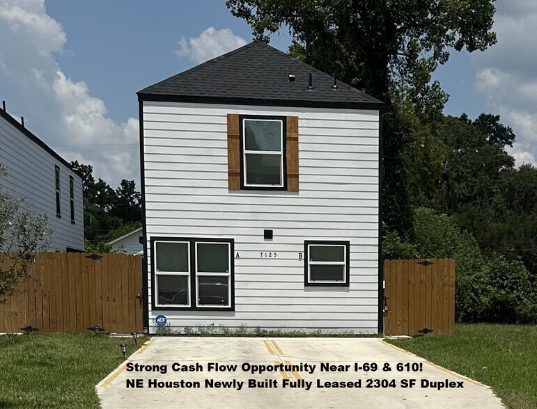 More Photos Of , Houston Multifamily For Sale