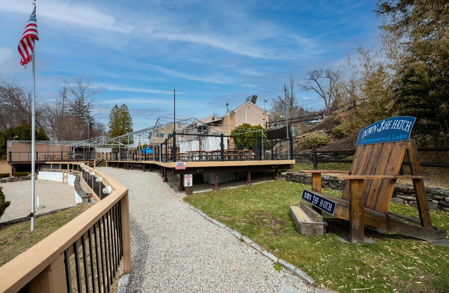 More Photos Of , Brookfield Unknown For Sale