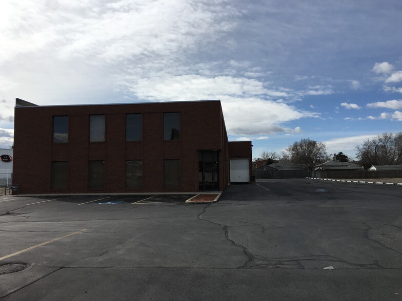 More Photos Of 332 E 3300 S, Salt Lake City Light Distribution For Lease