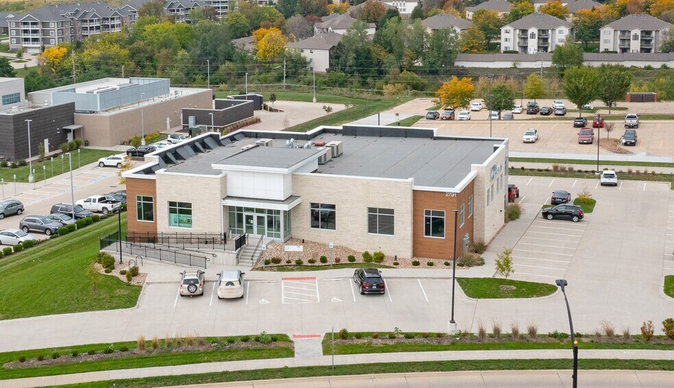 More Photos Of 2791 Heartland Dr, Coralville Healthcare For Lease