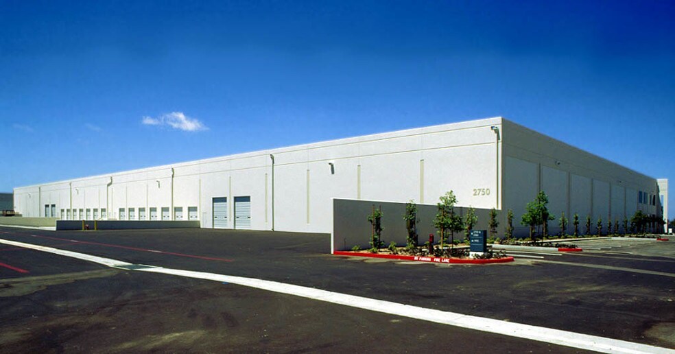 More Photos Of 2750 Progress St, Vista Manufacturing For Lease