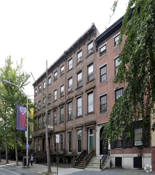 More Photos Of 818-824 Pine St, Philadelphia Medical For Lease