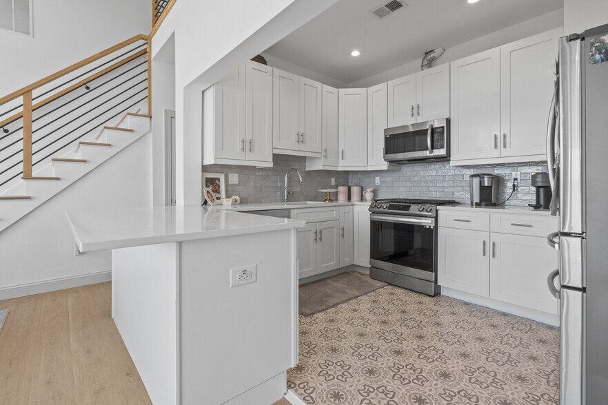 More Photos Of 97 Sand Shore Rd, Budd Lake Restaurant For Sale