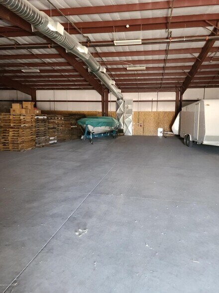 More Photos Of 1655 S Sullivan Ln, Camp Verde Warehouse For Lease