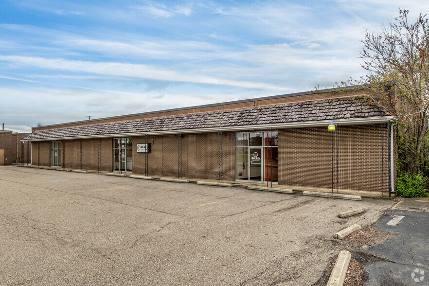 More Photos Of 458 Franklin St, Warren Schools For Sale