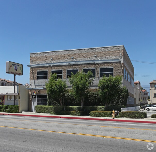 Primary Photo Of 11025 Valley Blvd, El Monte Office For Lease