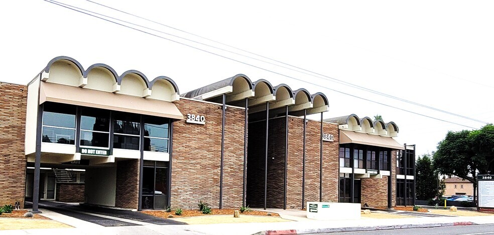 More Photos Of 3840 Woodruff Ave, Long Beach Medical For Lease