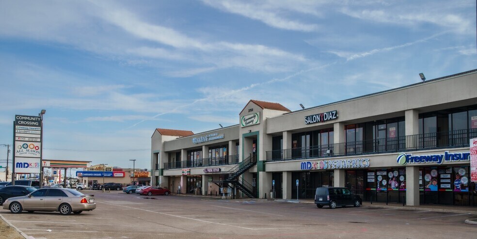 More Photos Of 2750 W Northwest Hwy, Dallas Unknown For Lease