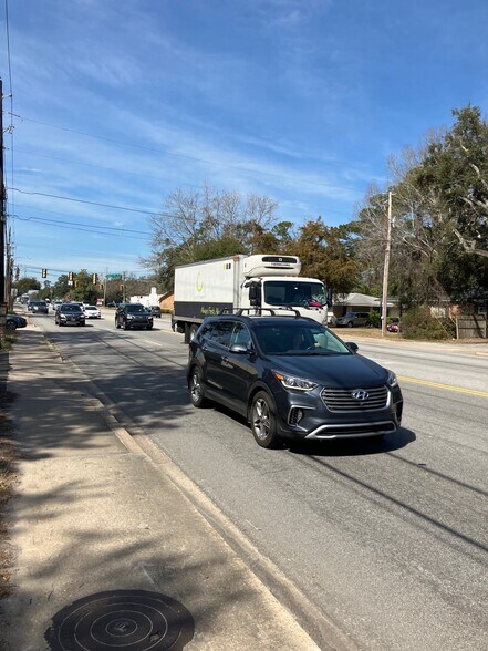 More Photos Of 1411 Ashley River Rd, Charleston Freestanding For Sale