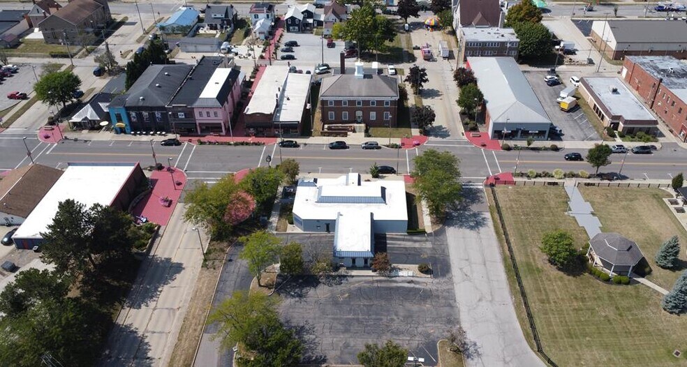 More Photos Of 245 N Seltzer St, Crestline Bank For Sale