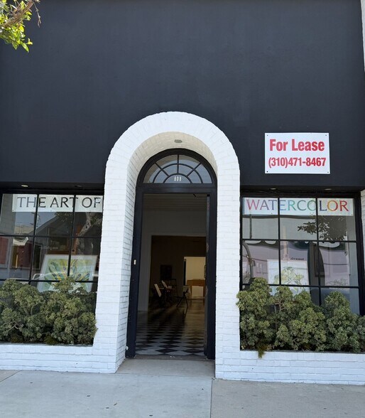 Primary Photo Of 808 N La Cienega Blvd, Los Angeles Storefront Retail Office For Lease