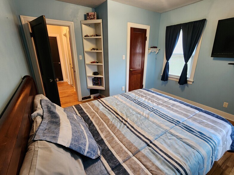 More Photos Of 2800 NY-49, West Monroe Auto Repair For Lease