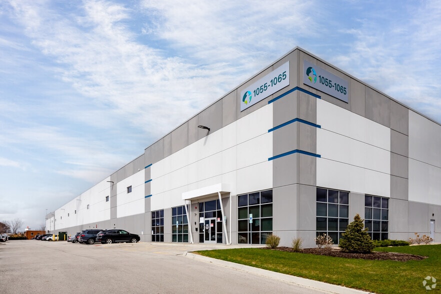 Primary Photo Of 1055-1065 Sesame St, Bensenville Distribution For Lease