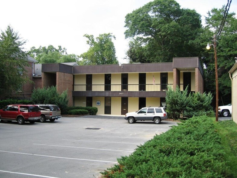 More Photos Of 2927 Devine St, Columbia Office For Lease