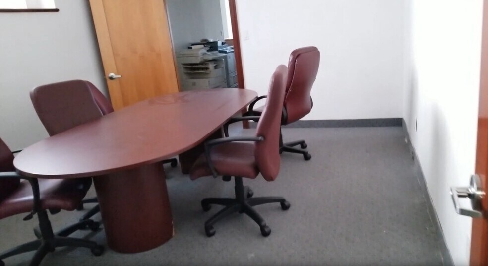 More Photos Of 189-10 Hillside Ave, Hollis Medical For Sale