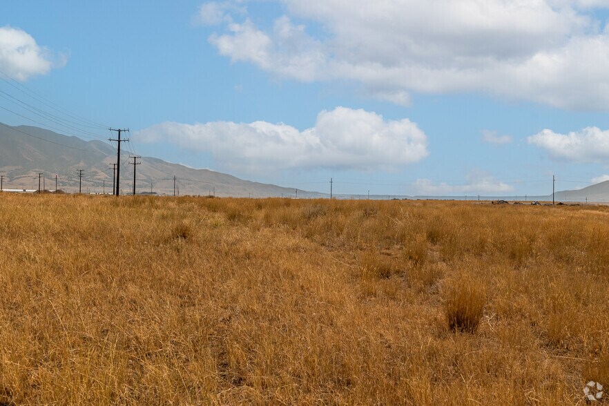 More Photos Of S 300 S Industrial Loop Rd, Tooele Land For Sale