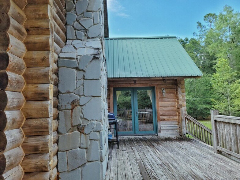 More Photos Of 9545 178th St, Mc Alpin Specialty For Sale
