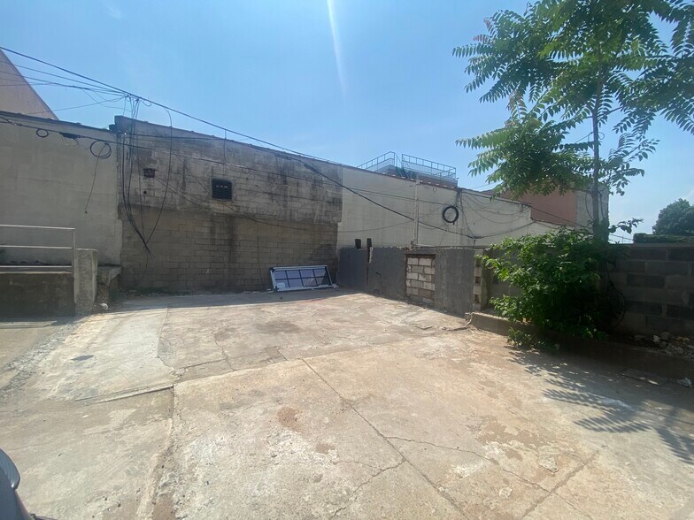 More Photos Of 160 20th St, Brooklyn Apartments For Lease