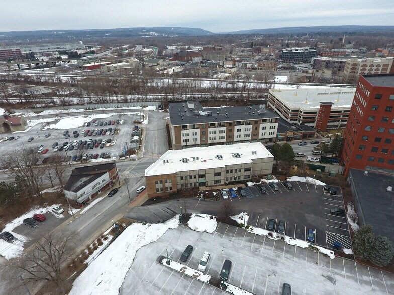 More Photos Of 245 Broadway, Schenectady Apartments For Lease