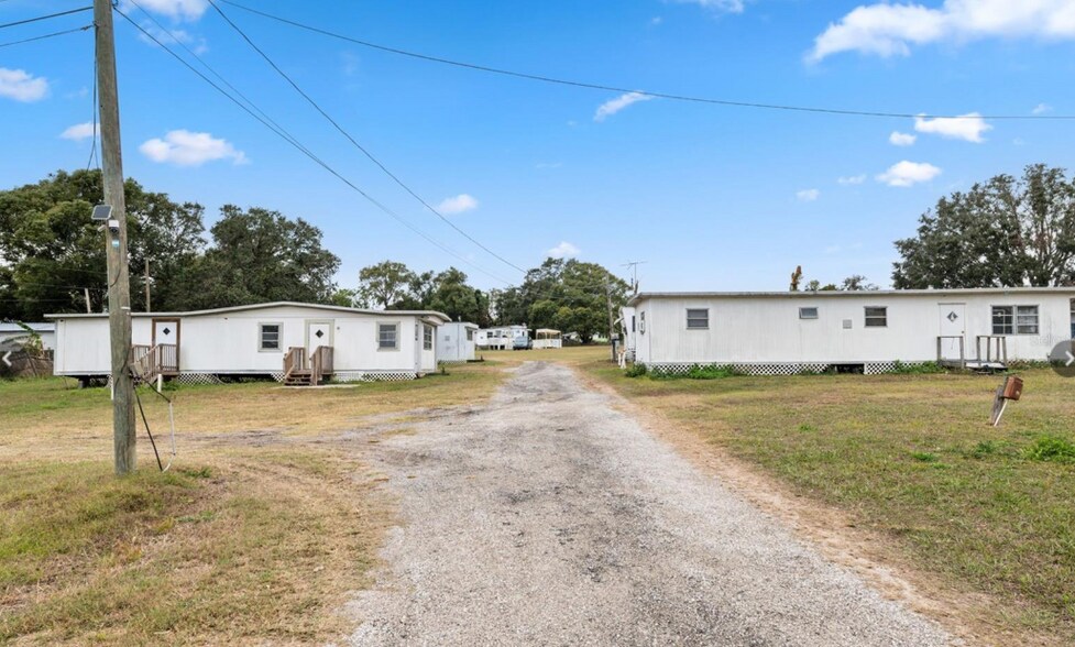 More Photos Of 6831 Wire Rd, Zephyrhills Manufactured Housing Mobile Home Park For Sale