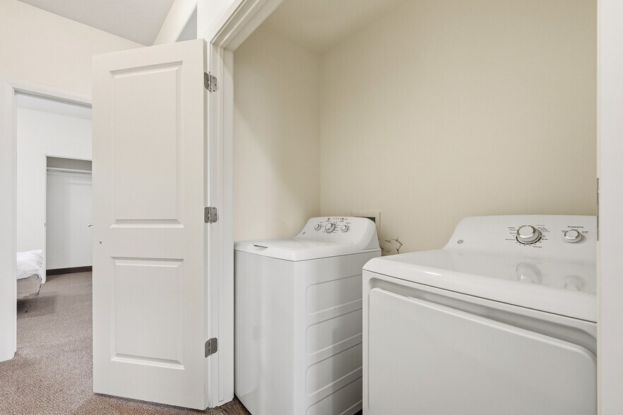 More Photos Of 119 N 800 W, Cedar City Apartments For Sale