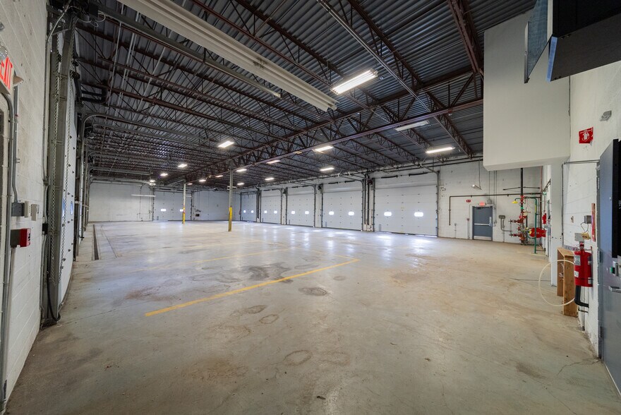 More Photos Of 6501 E 2nd St, Prescott Valley Warehouse For Lease