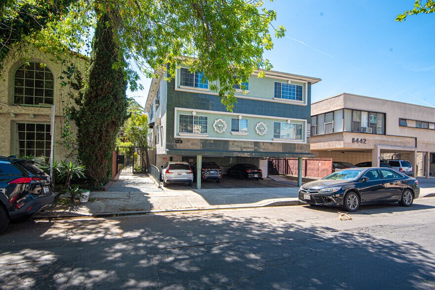More Photos Of 8436 Blackburn Ave, Los Angeles Apartments For Sale