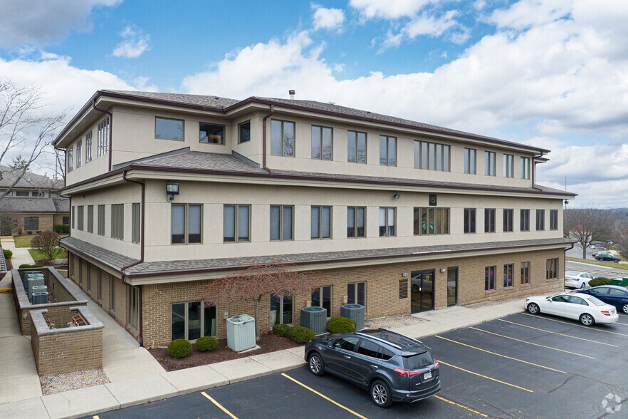 Primary Photo Of 6728 Loop Rd, Centerville Medical For Sale