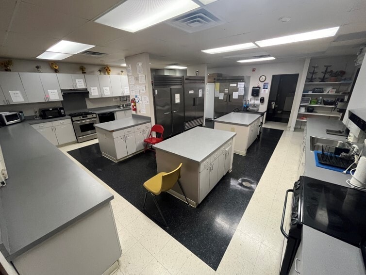 More Photos Of 6801 Meadowbrook Dr, Fort Worth Specialty For Sale