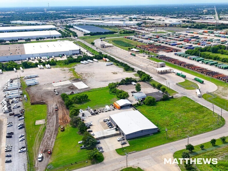 More Photos Of 4010 Forney Rd, Mesquite Warehouse For Sale