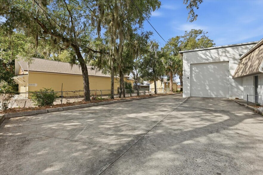 More Photos Of 1020 Wilfred Dr, Orlando Industrial For Sale