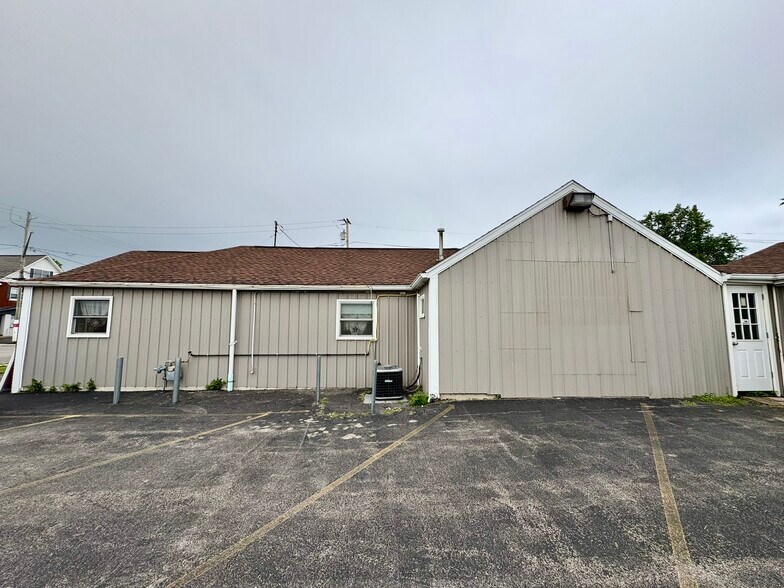 More Photos Of 4990 Broadway, Depew Storefront For Lease