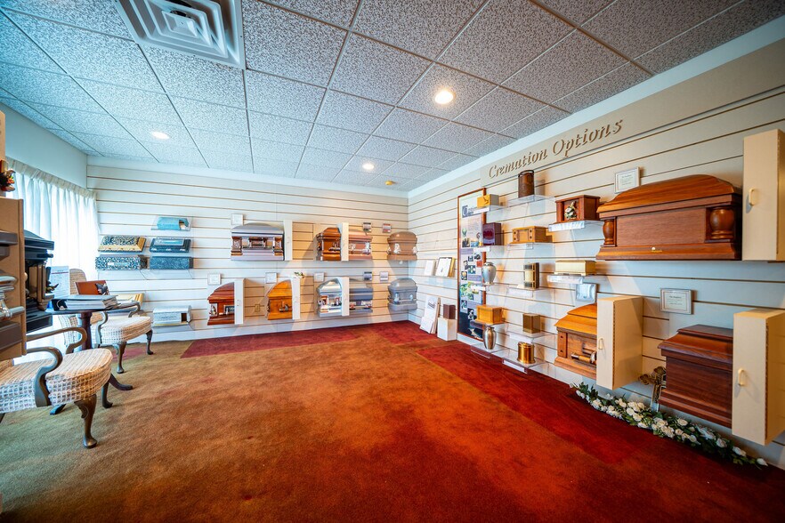 More Photos Of 2990 Bethel Rd, Columbus Funeral Home For Sale